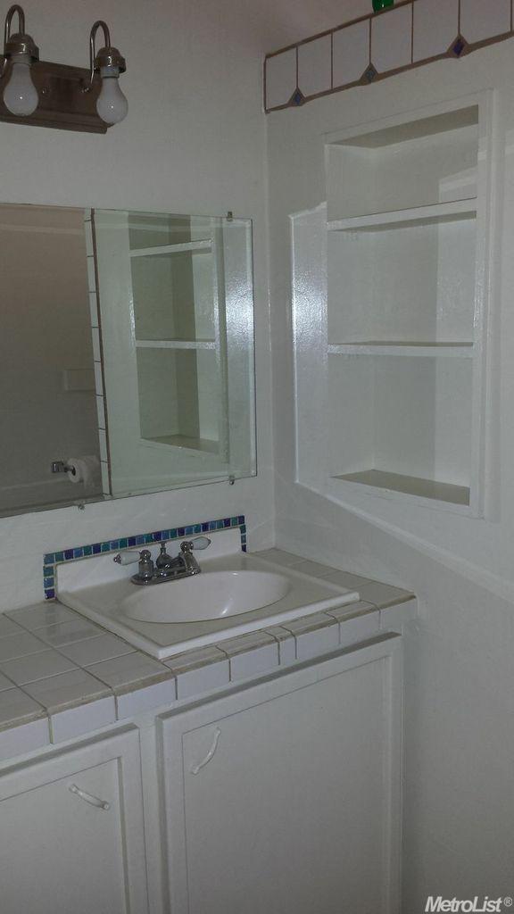 325 Poplar Ave, Manteca, CA 95336 photo 9
