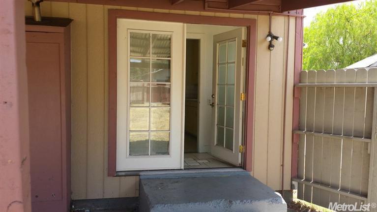 325 Poplar Ave, Manteca, CA 95336 photo 18
