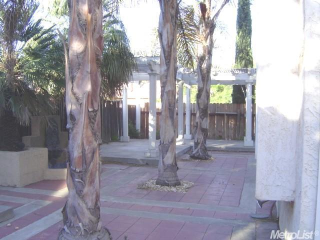 1907 W Kavanagh Ave, Tracy, CA 95376 photo 14