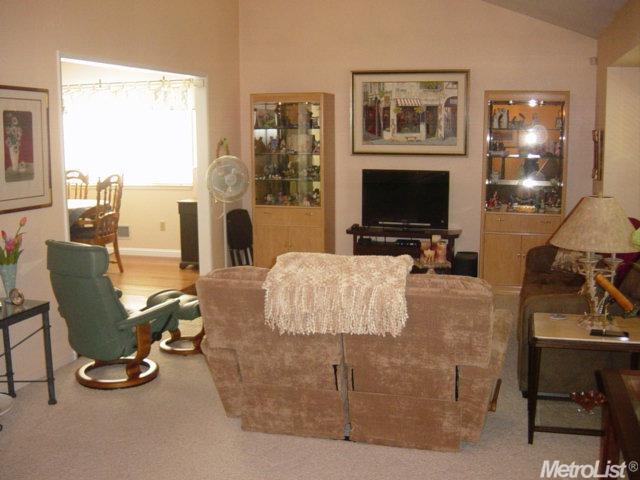 322 Elise Ct, Modesto, CA 95350 photo 3