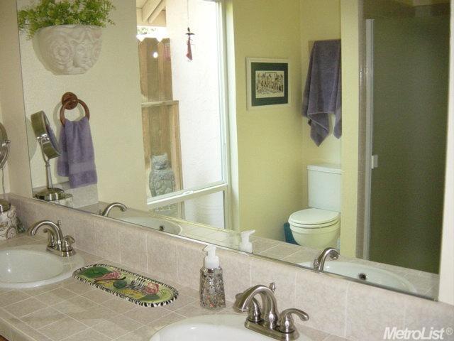 322 Elise Ct, Modesto, CA 95350 photo 13