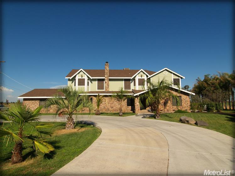 1718 Albers Rd, Modesto, CA 95357 photo 1