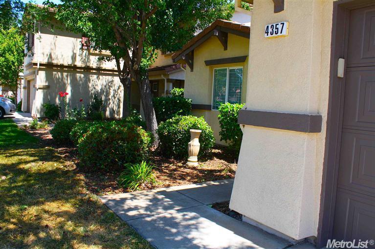 4357 Monhegan Way, Mather, CA 95655 photo 2