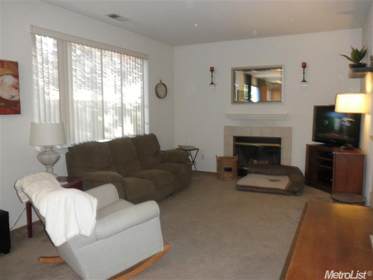 1979 Knollcrest Ln, Tracy, CA 95376 photo 4