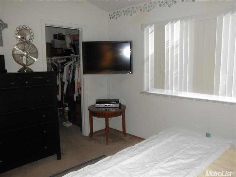 1979 Knollcrest Ln, Tracy, CA 95376 photo 8