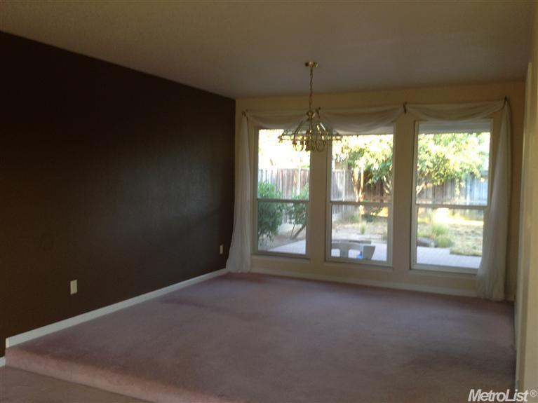 2716 Stoneridge Dr, Modesto, CA 95355 photo 3