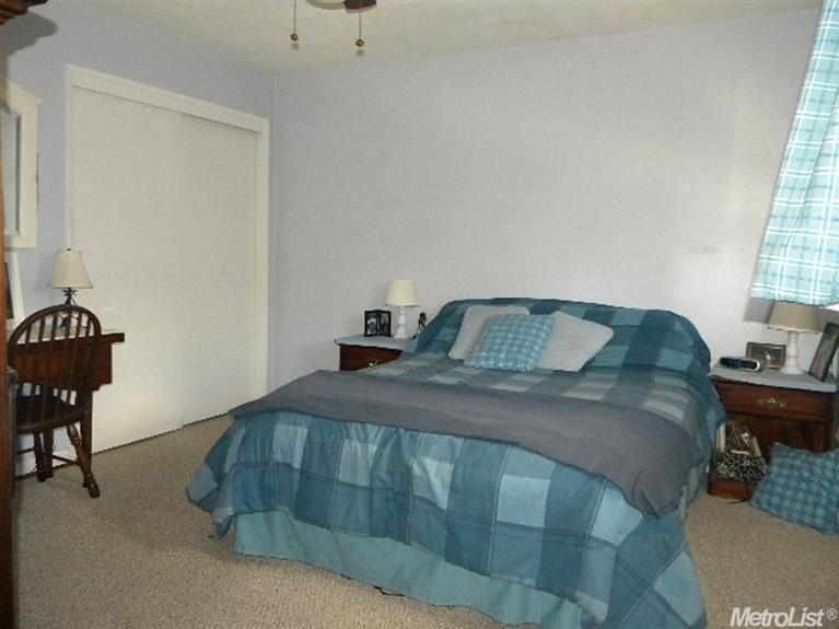 700 Georgetown Ave, Turlock, CA 95382 photo 15