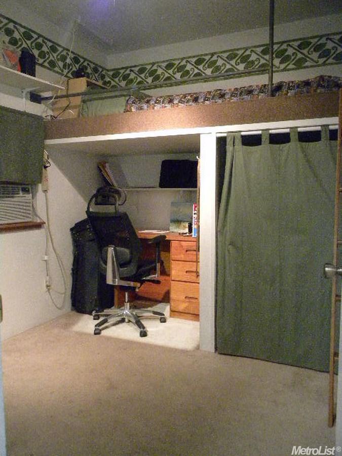 700 Georgetown Ave, Turlock, CA 95382 photo 6