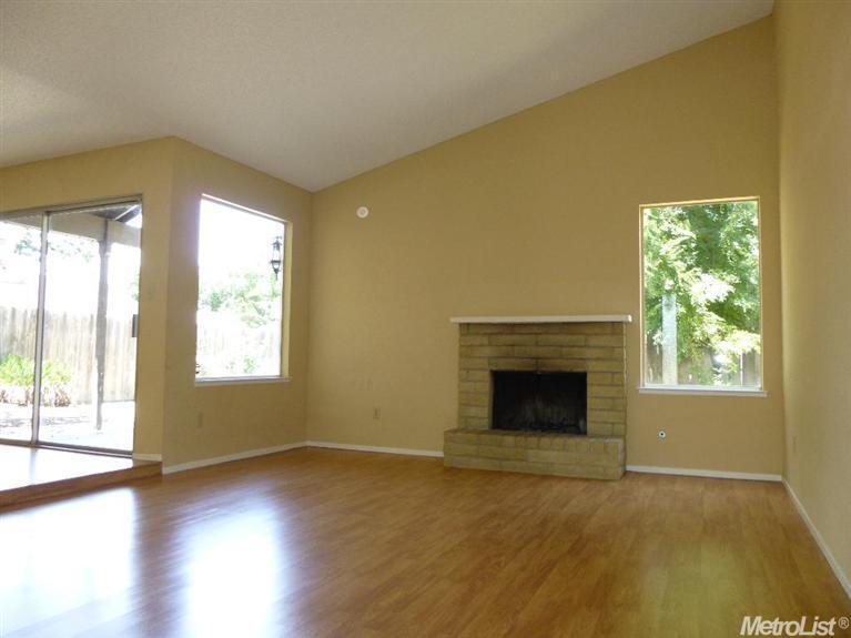 1429 Floyd Ave, Modesto, CA 95355 photo 3
