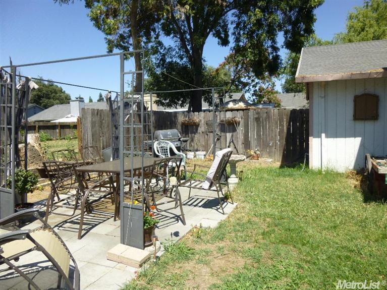 709 White Dove Cir, Modesto, CA 95351 photo 13