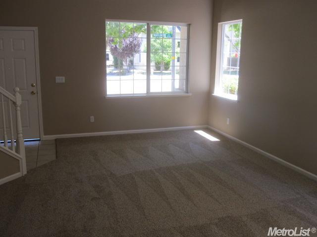 1193 Montgomery Ln, Tracy, CA 95377 photo 3