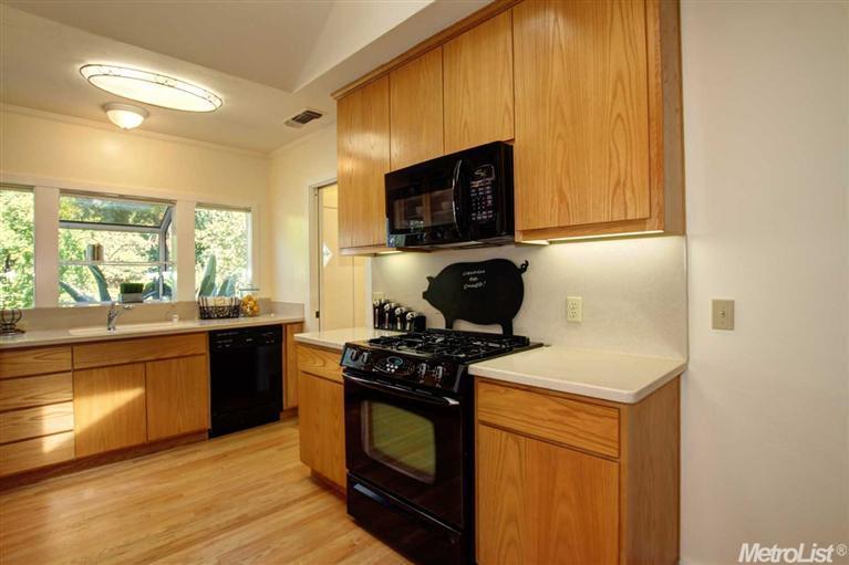 532 C St, Davis, CA 95616 photo 8