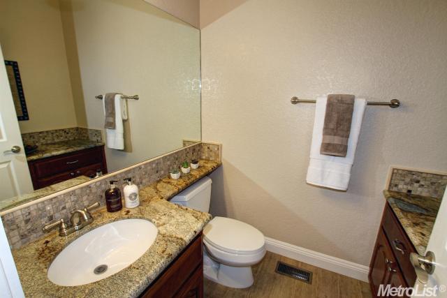 2930 Whitewood Dr, Carmichael, CA 95608 photo 18