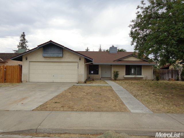 1546 Rose Ave, Ceres, CA 95307 photo 1