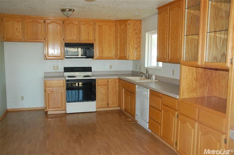 301 Rafael Dr, Elverta, CA 95626 photo 3