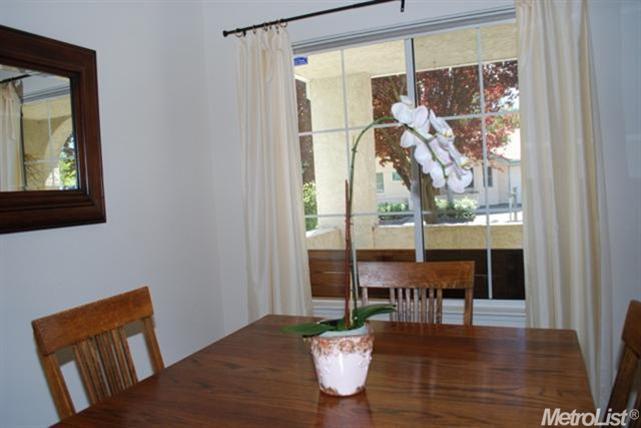 1534 Olympic Dr, Davis, CA 95616 photo 3