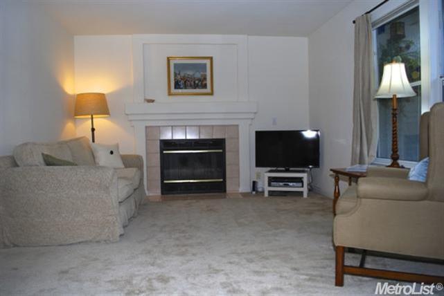 1534 Olympic Dr, Davis, CA 95616 photo 6