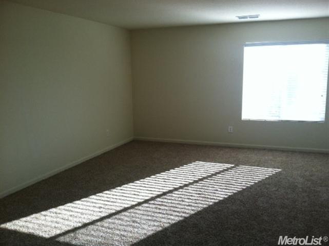 2265 Toscano Dr, Manteca, CA 95337 photo 6