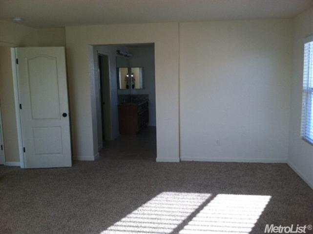 2265 Toscano Dr, Manteca, CA 95337 photo 7