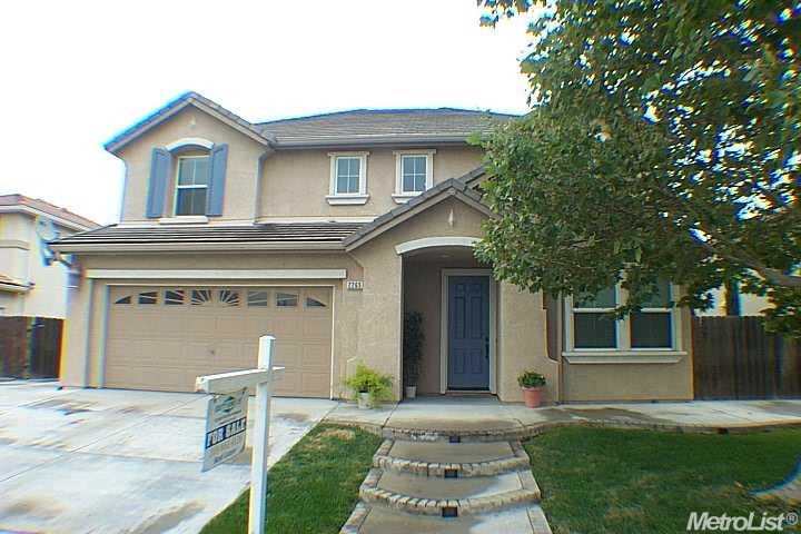 2265 Toscano Dr, Manteca, CA 95337 photo 1