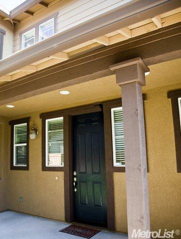 906 Campfire Cir, Rocklin, CA 95765 photo 2