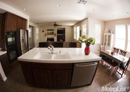 906 Campfire Cir, Rocklin, CA 95765 photo 4
