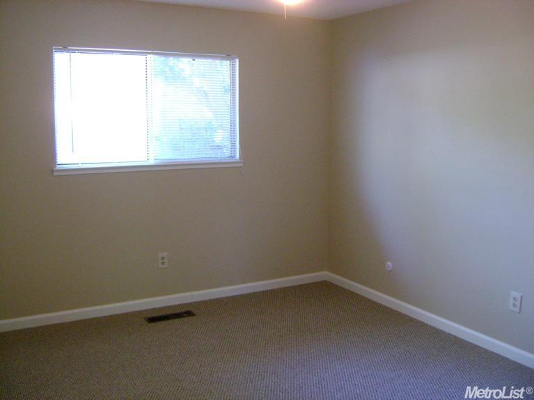2712 Jennifer Dr, Modesto, CA 95350 photo 9