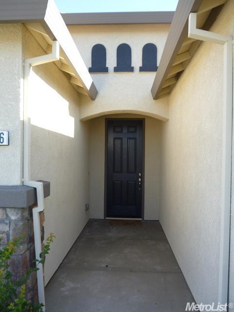 1216 Marisol Dr, Manteca, CA 95337 photo 2