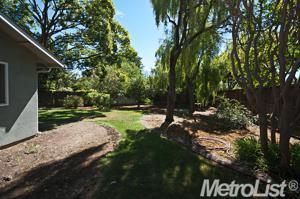 738 Mulberry Ln, Davis, CA 95616 photo 9