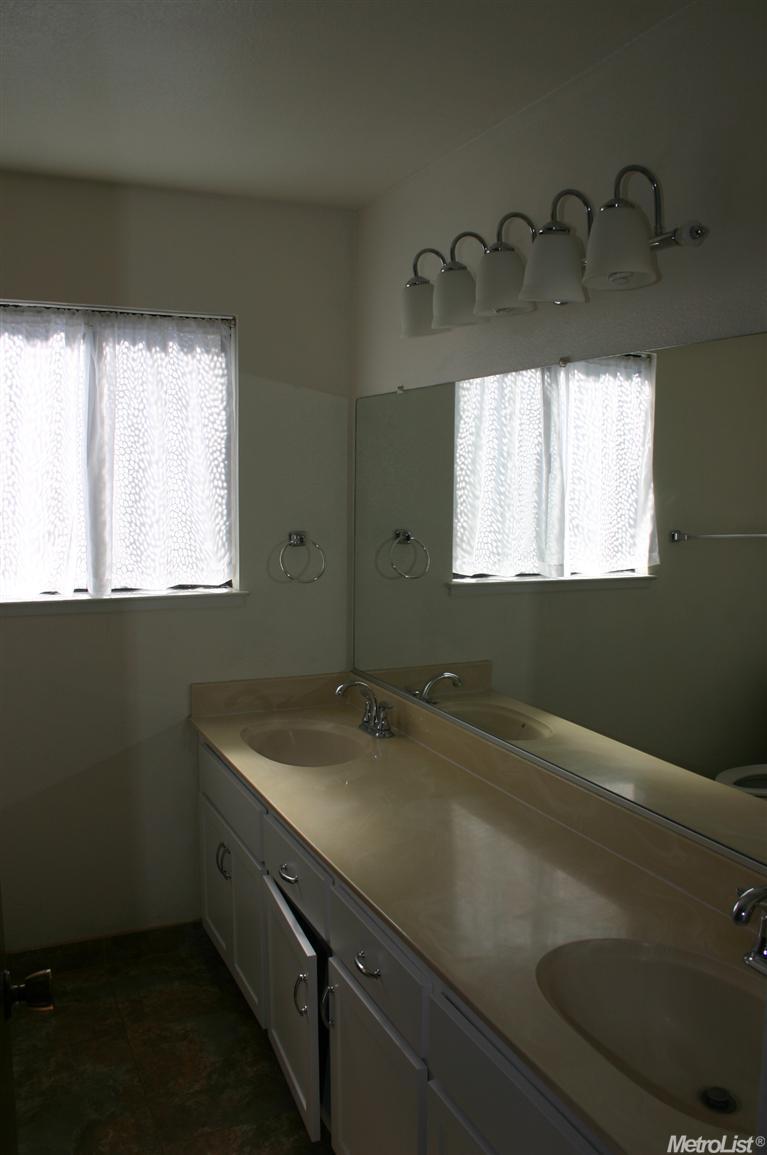 5251 Hamel, Davis, CA 95618 photo 11