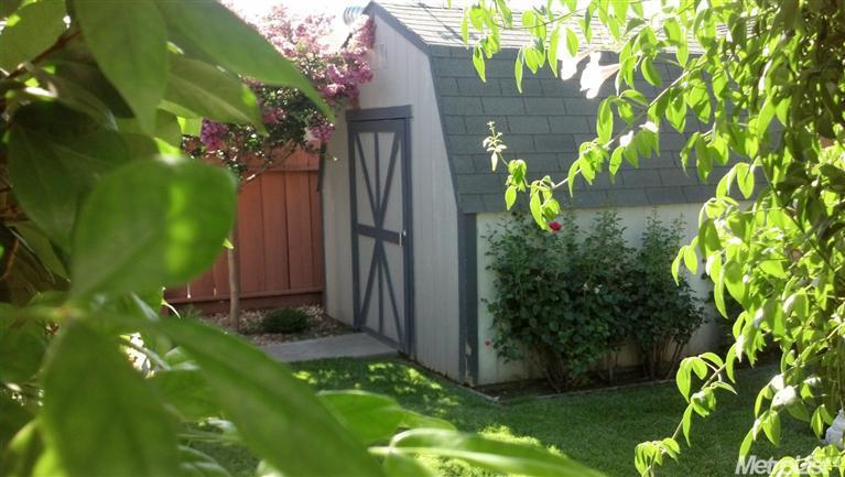 1673 Brookside Dr, Manteca, CA 95336 photo 9