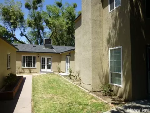 834 Muir Rd, Modesto, CA 95350 photo 2