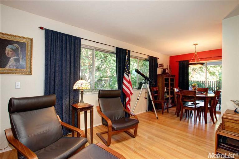 909 Sycamore Ln, Davis, CA 95616 photo 5