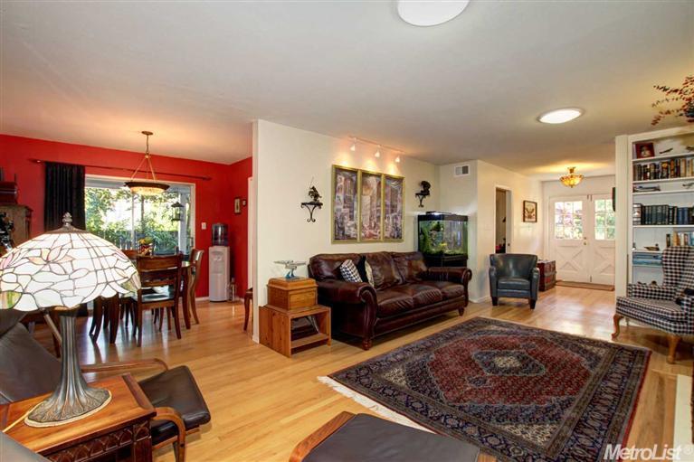 909 Sycamore Ln, Davis, CA 95616 photo 13