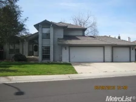 320 Grouse Dr, Galt, CA 95632 photo 1