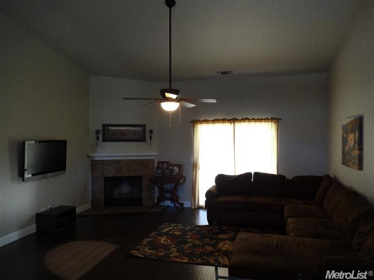 19865 Echo St, Hilmar, CA 95324 photo 9
