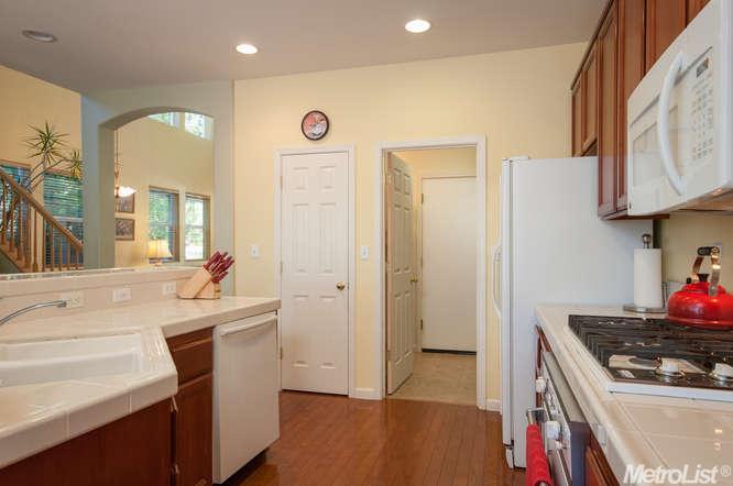 2418 Caravaggio Dr, Davis, CA 95618 photo 11