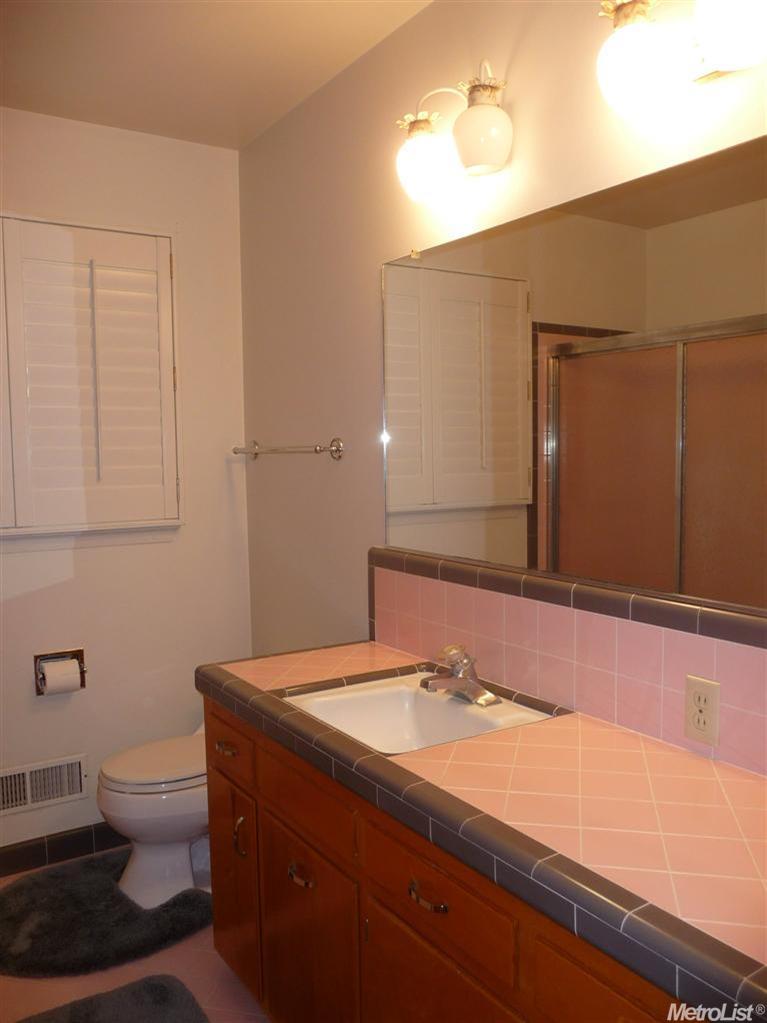5624 Valhalla Dr, Carmichael, CA 95608 photo 20