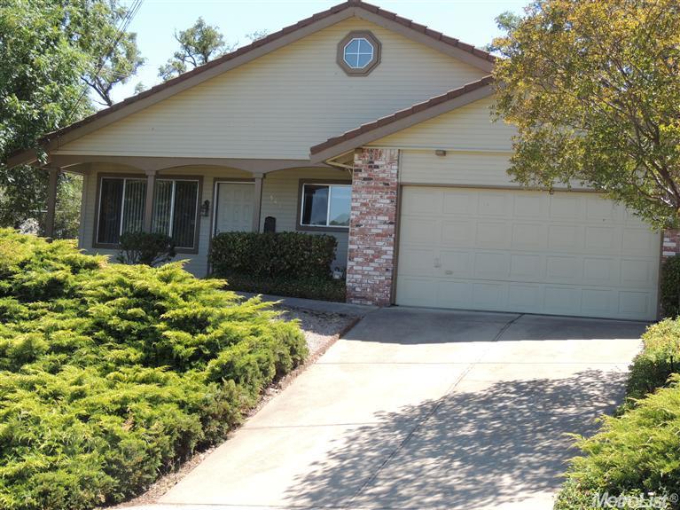 541 Perry St, Jackson, CA 95642 photo 1