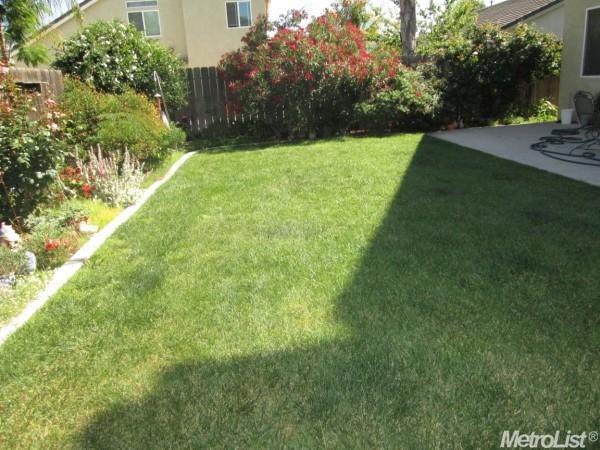 2104 Dermond, Modesto, CA 95355 photo 17