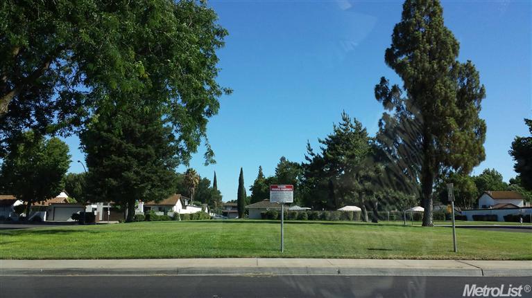 308 Del Prado Ct, Modesto, CA 95354 photo 18