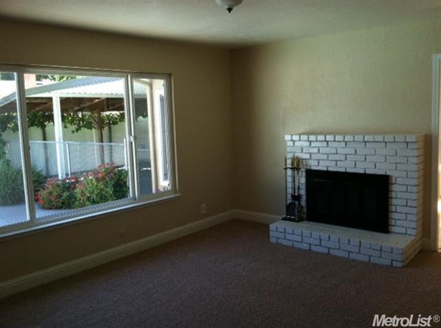 2008 Celeste Dr, Modesto, CA 95355 photo 3