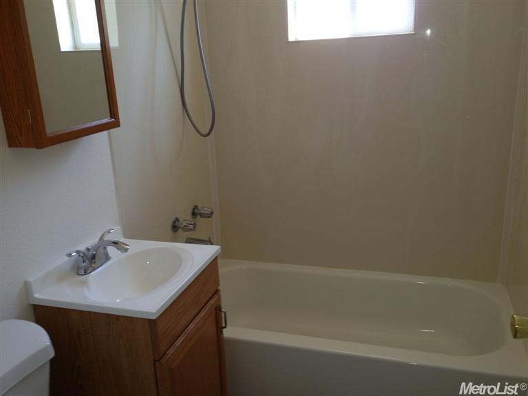 433 Oak St, Modesto, CA 95351 photo 7