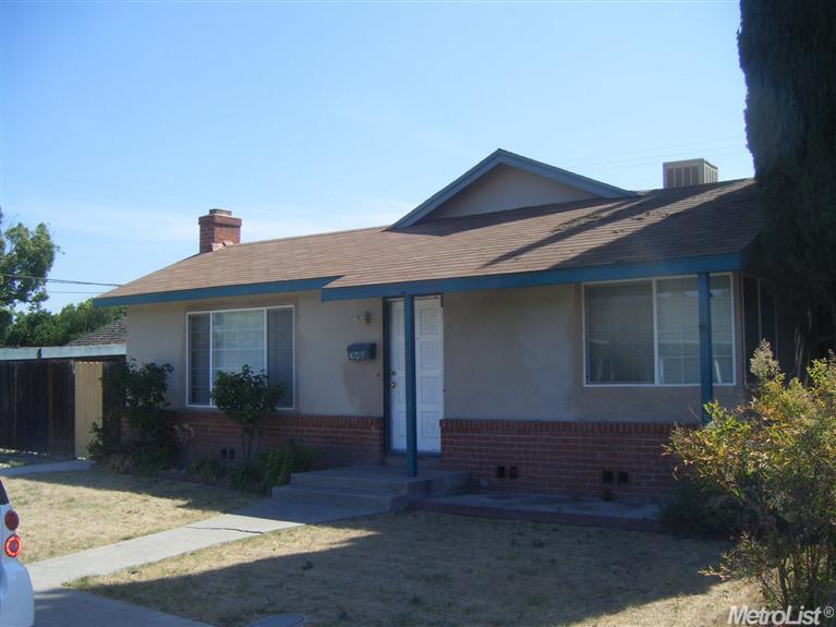 348 Mylnar Ave, Manteca, CA 95336 photo 1