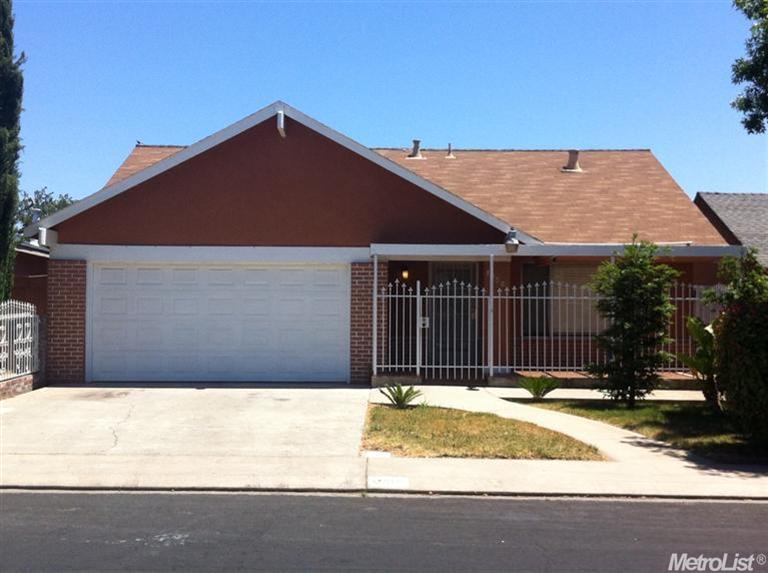 1008 Bristlecone Way, Modesto, CA 95351 photo 1