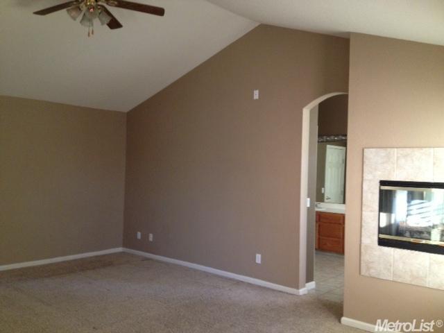161 Oak Crest Ct, Tracy, CA 95377 photo 5
