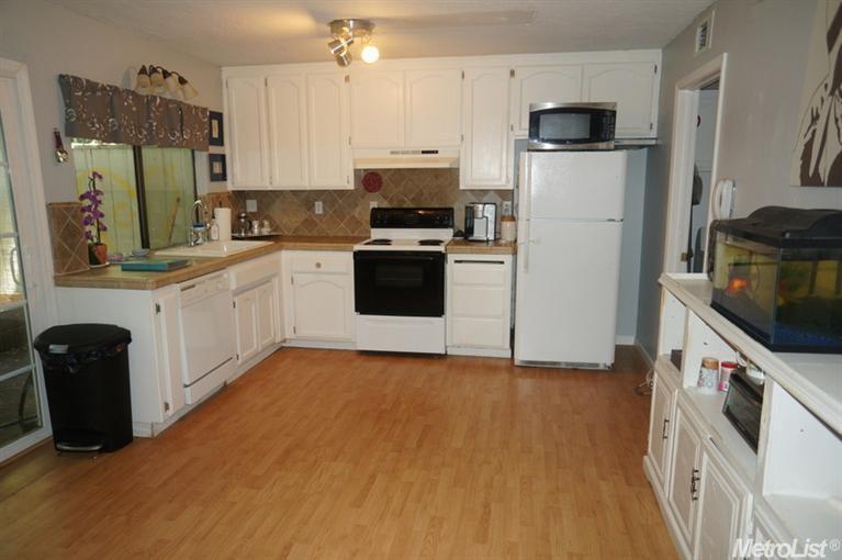 419 Sutton Pl, Auburn, CA 95603 photo 7