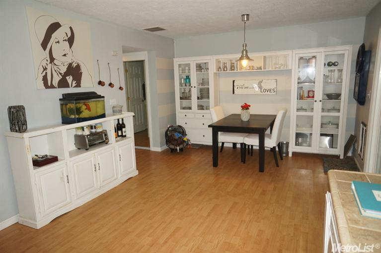 419 Sutton Pl, Auburn, CA 95603 photo 8