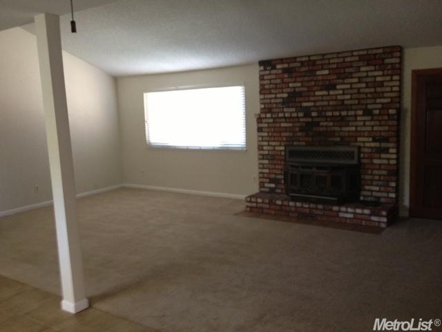 1605 Krishawn Way, Modesto, CA 95356 photo 3