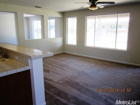 1141 Moon River Way, Ceres, CA 95307 photo 5